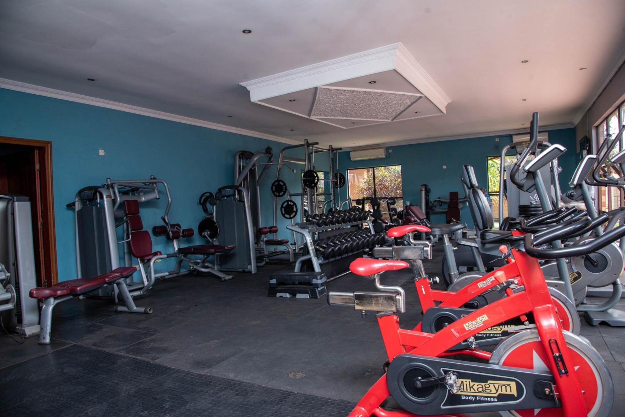 Mika Hotel Kabulonga Lusaka Esterno foto