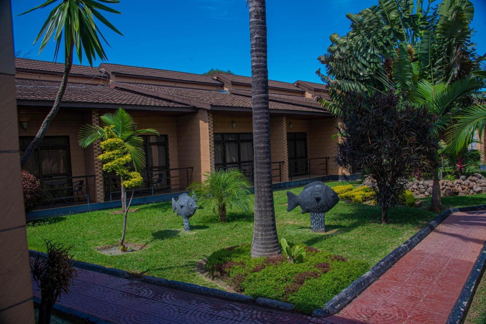 Mika Hotel Kabulonga Lusaka Esterno foto